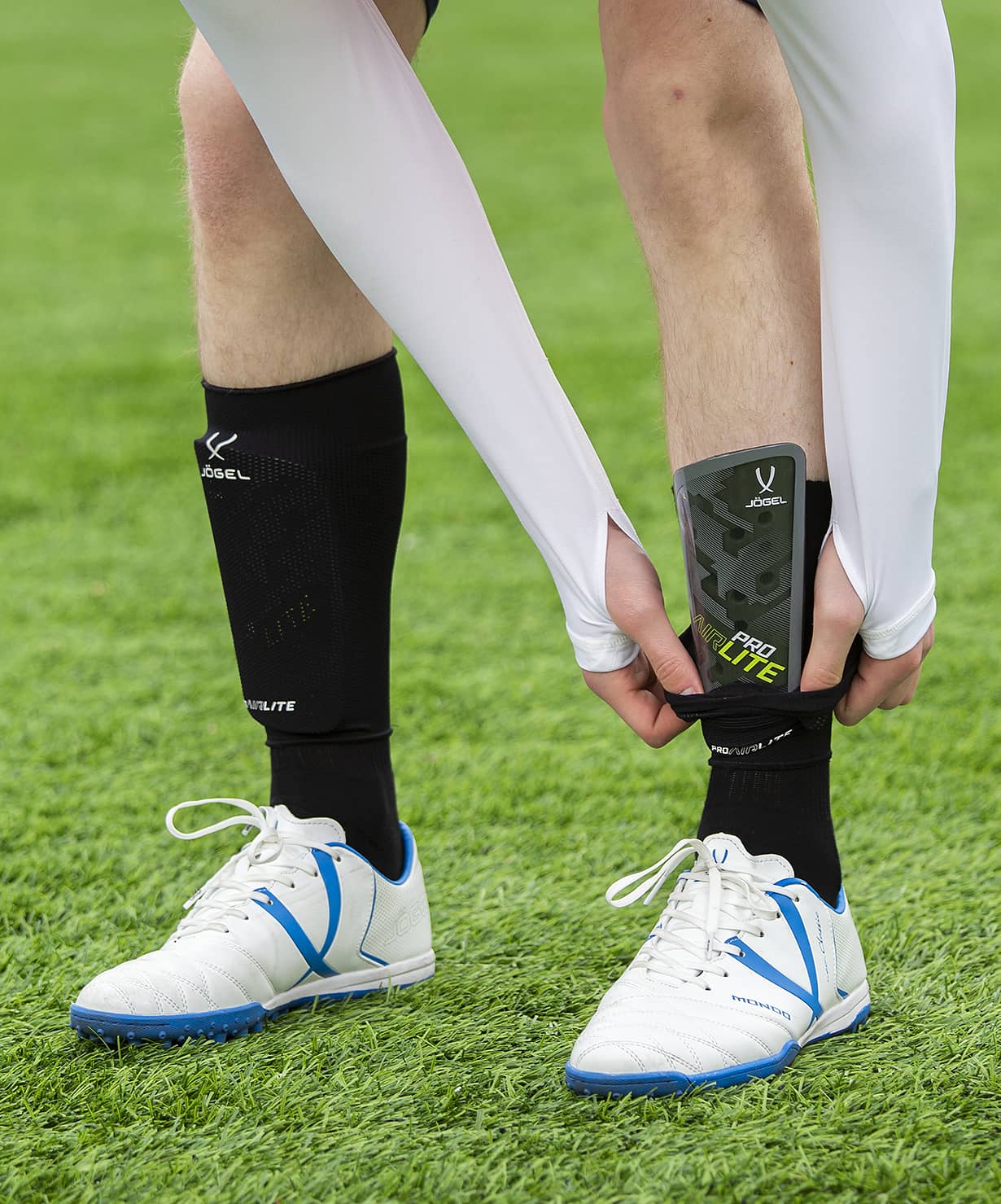 фото Щитки футбольные Jogel Proairlite   Football-54 